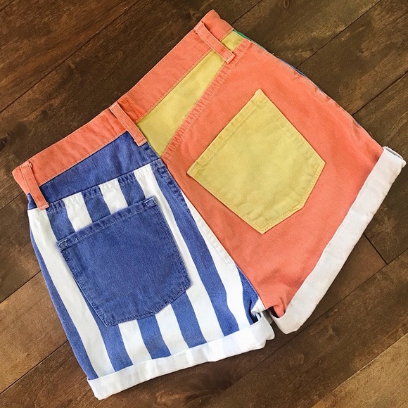 Colour Block High-Waisted Shorts - Picture 3 of 5